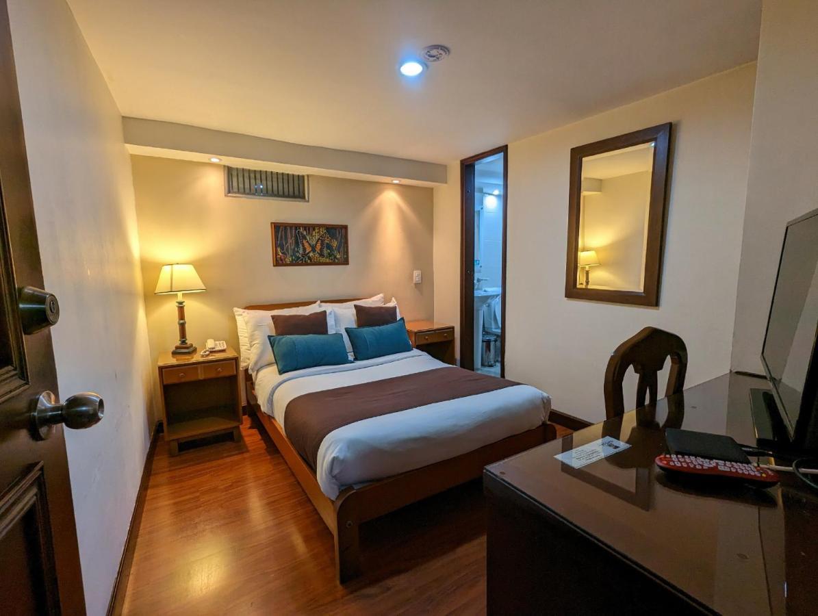 Hotel La Sabana Богота Екстер'єр фото
